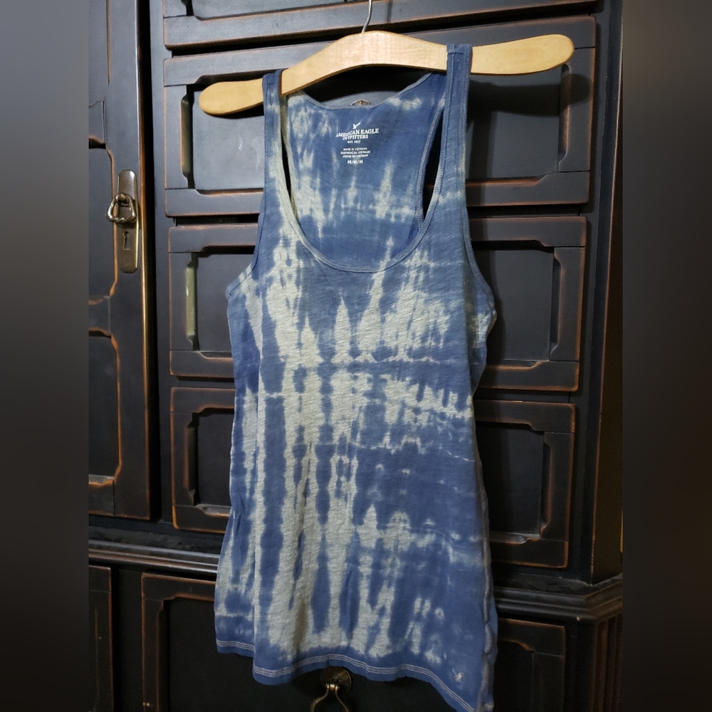 American Eagle Outfitters Blue and Gray Tie-Dye Racerback Tank